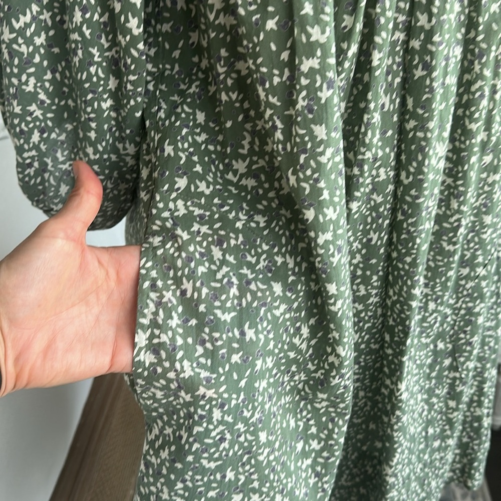 Mirth Belem Dress in Mint Field Flower - Picture 6 of 14